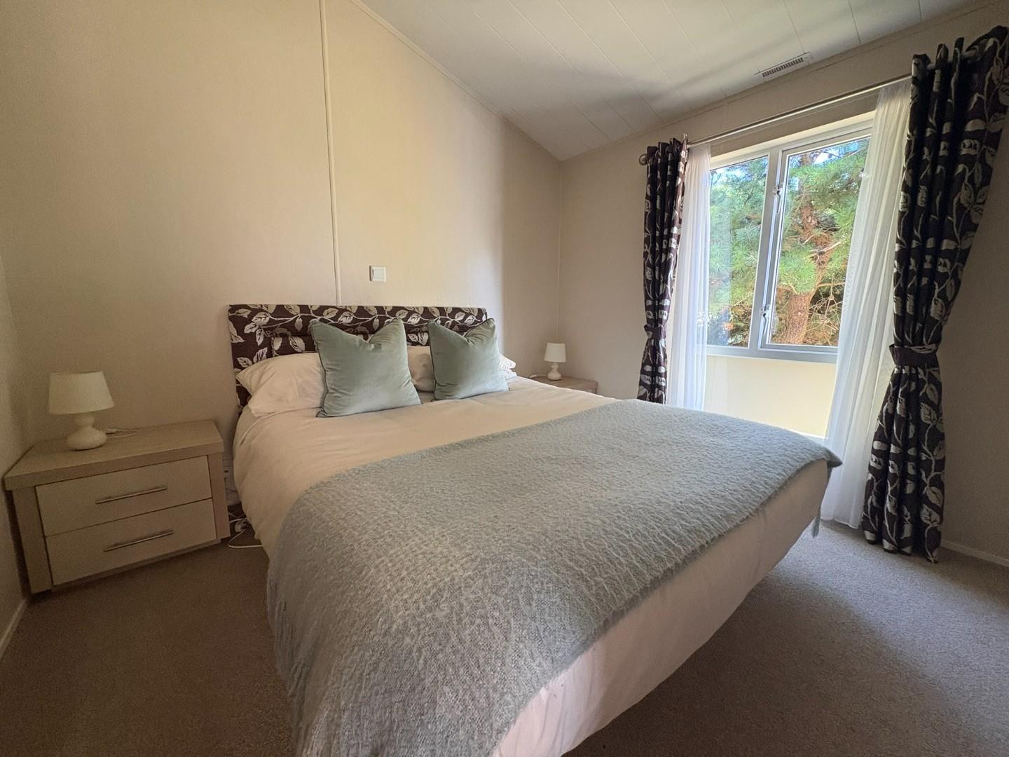 Bedroom 2.JPEG